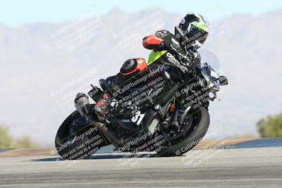 media/Dec-04-2025-Racers Edge (Thu) [[5ebc9f124d]]/3-B Group/4-Session 2 (Turn 9 Entry)/